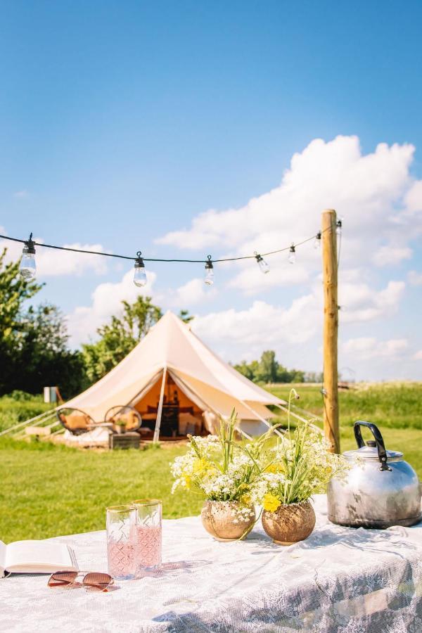 Smuk Lytse Bell Tent Echtenerbrug Exterior photo